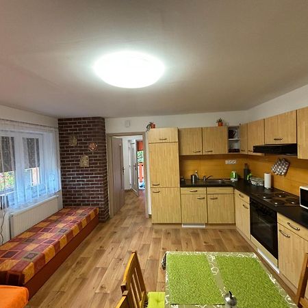 Apartman Pod Kostelem Strazov Ngoại thất bức ảnh