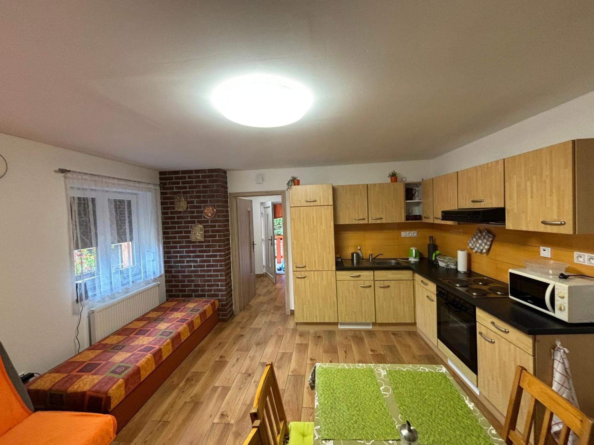 Apartman Pod Kostelem Strazov Ngoại thất bức ảnh