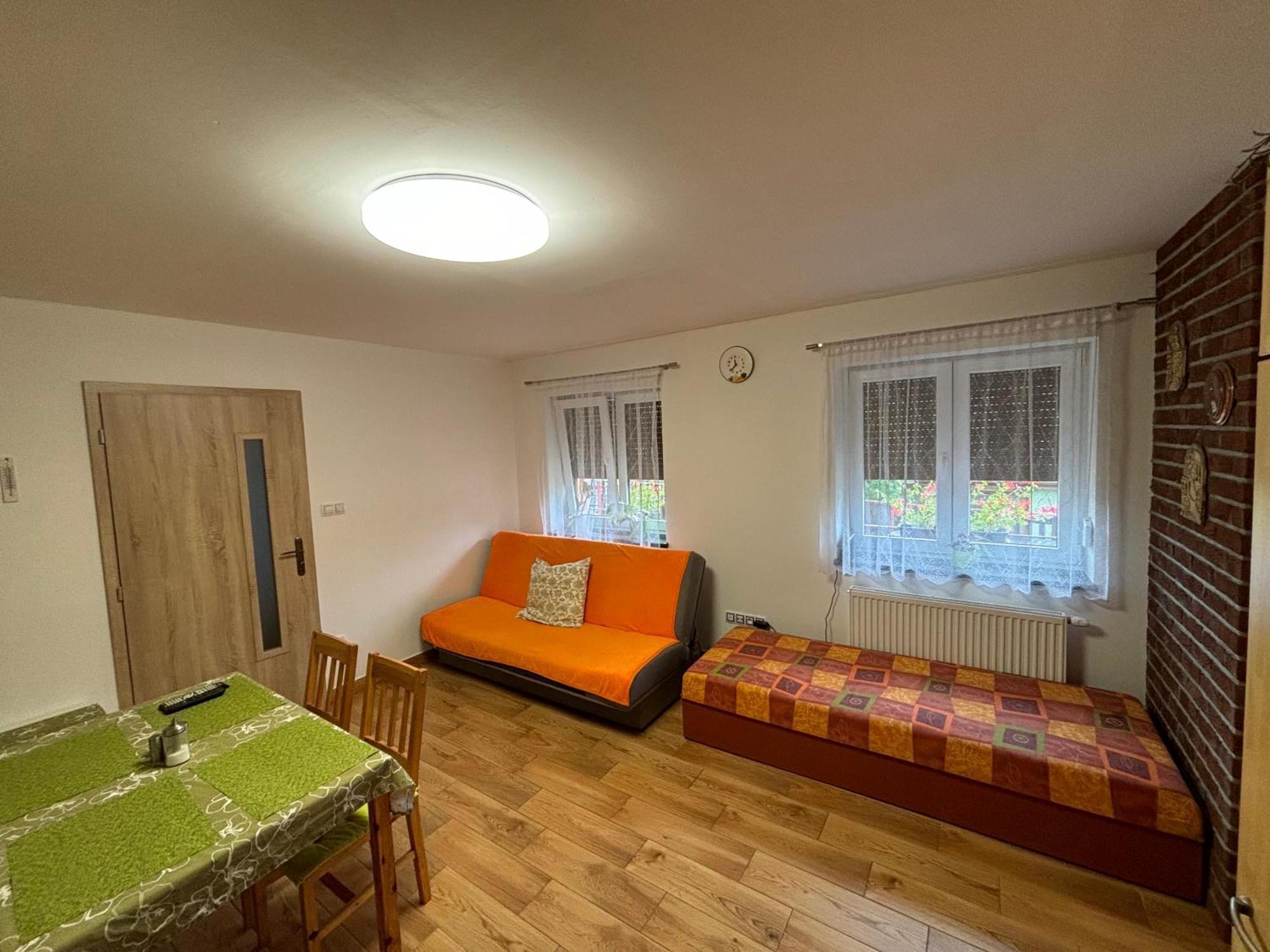 Apartman Pod Kostelem Strazov Ngoại thất bức ảnh